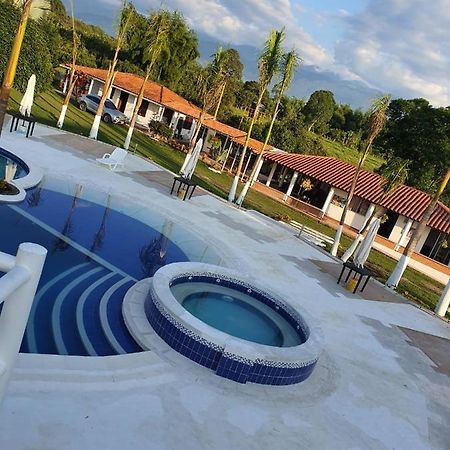 Rancho De Puerto Espejo Agrohotel Armenia  Dış mekan fotoğraf